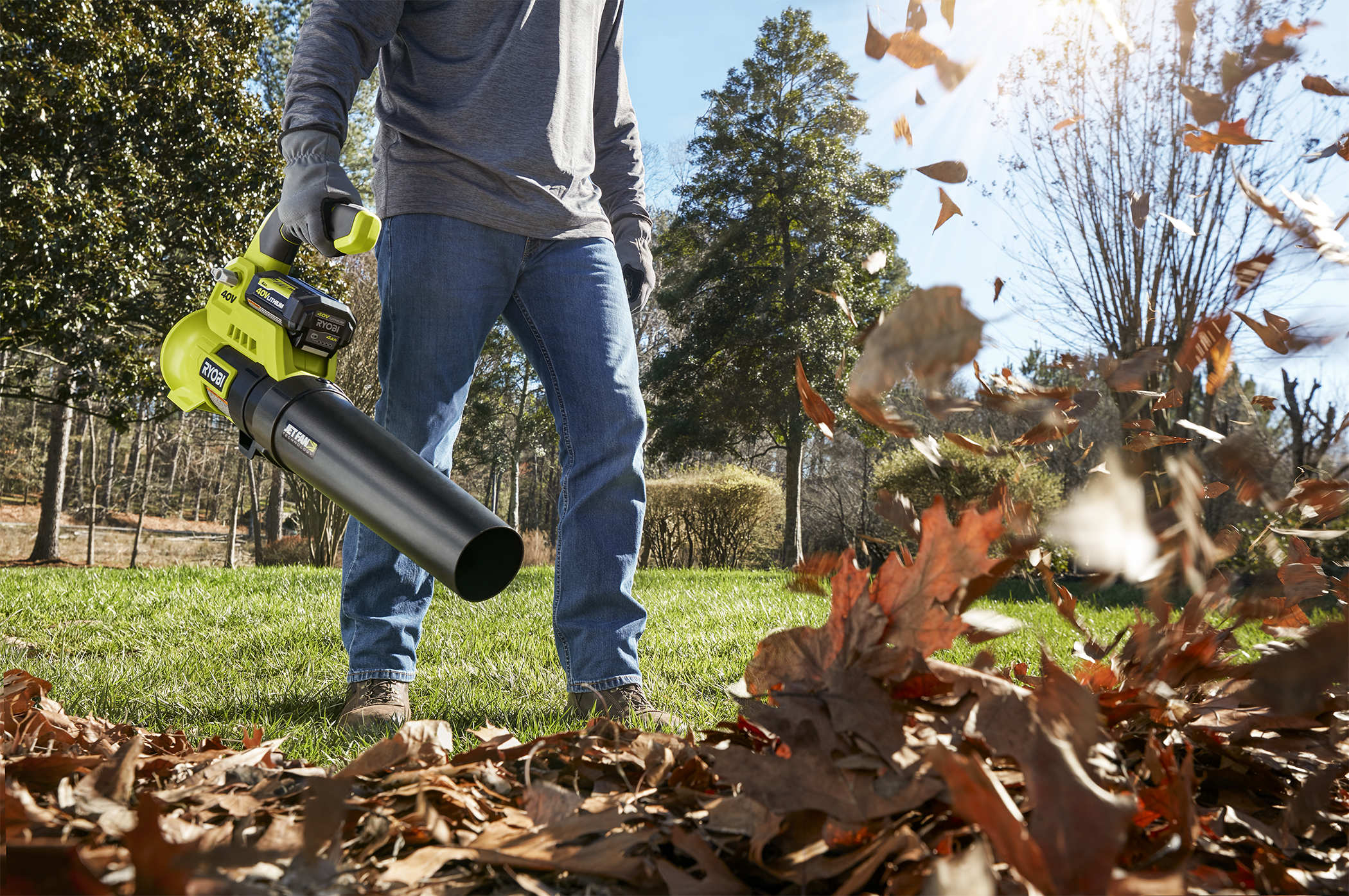 Ryobi 40V 110 MPH 525 CFM Cordless Battery Variable-Speed Jet Fan Leaf Blower with (2) 4.0 Ah Batteries and (1) Chargers