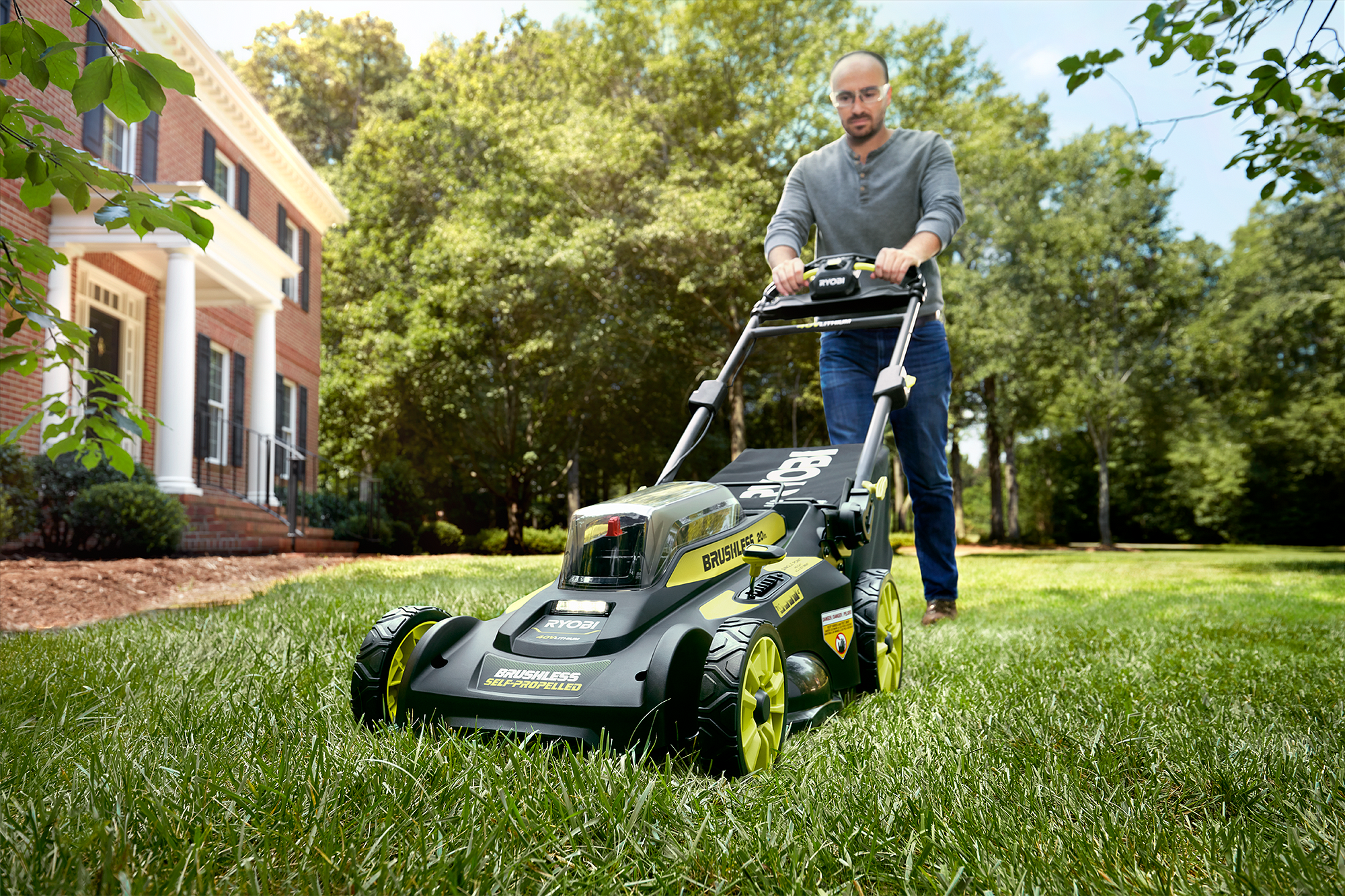 RYOBI 40V HP Brushless 20 in. Cordless Electric Battery Self-Propelled Lawn  Mower/String Trimmer w/(2) Batteries and Chargers RY401180-4X - The Home  Depot