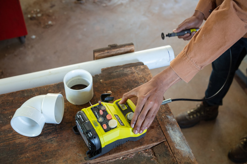 Ryobi Cordless Rotary Tool - P460 18-volt One+ Review - STR