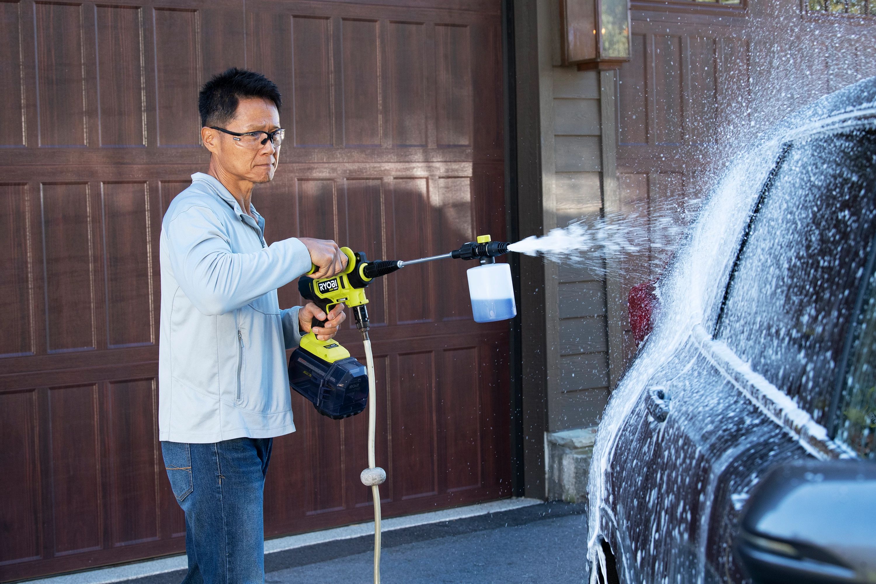 40V HP Technology Delivers 600 PSI for Powerful, Portable Cleaning