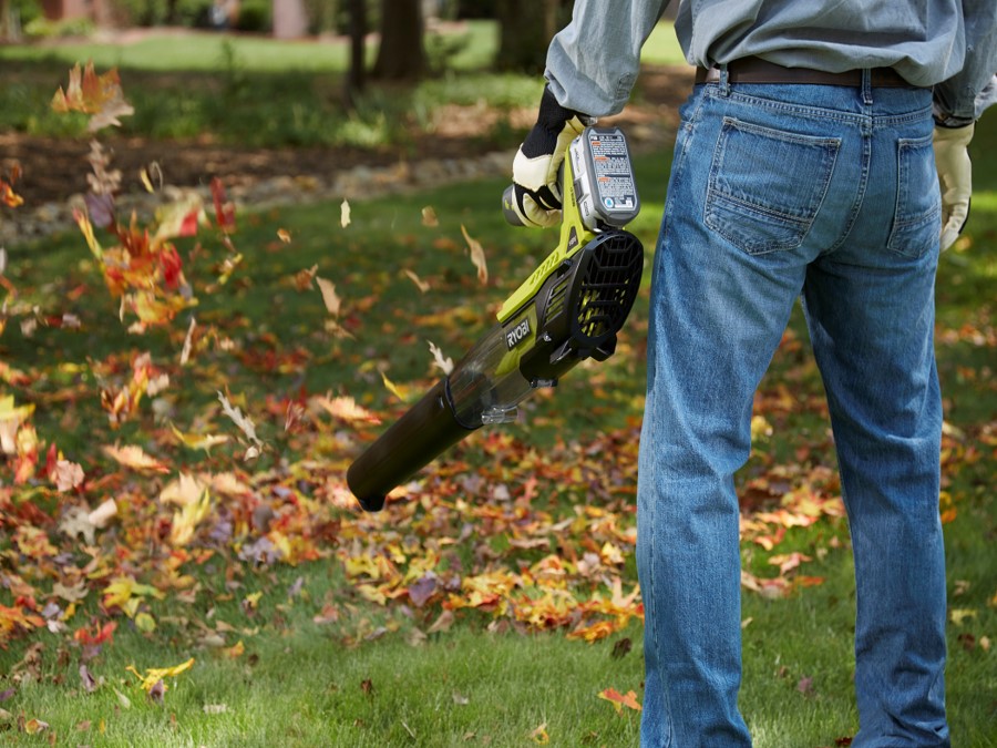 RYOBI ONE+ 18V 100 MPH 280 CFM Cordless Battery Variable-Speed Jet Fan Leaf  Blower (Tool Only) P21081BTL - The Home Depot