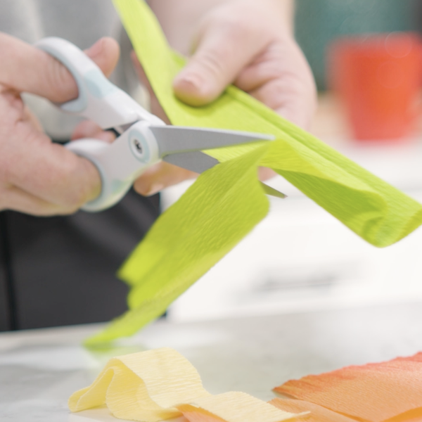 cutting streamer pieces