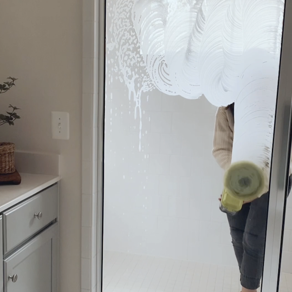 The Best Way to Clean Glass Shower Doors