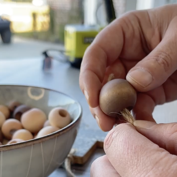 attaching bead