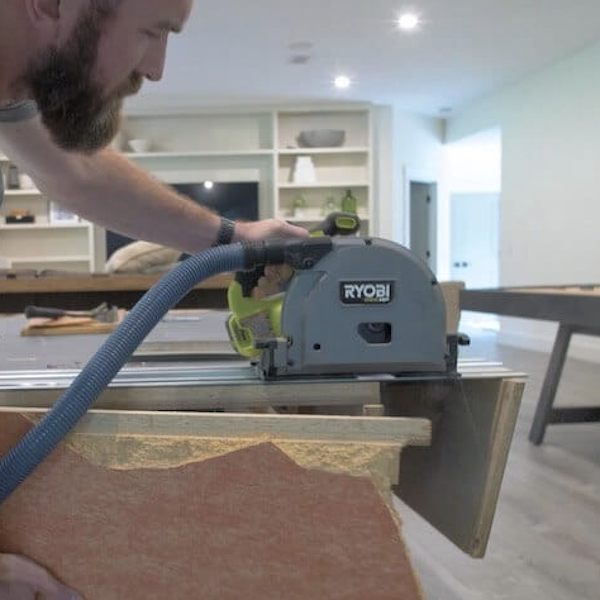 cutting with the track saw